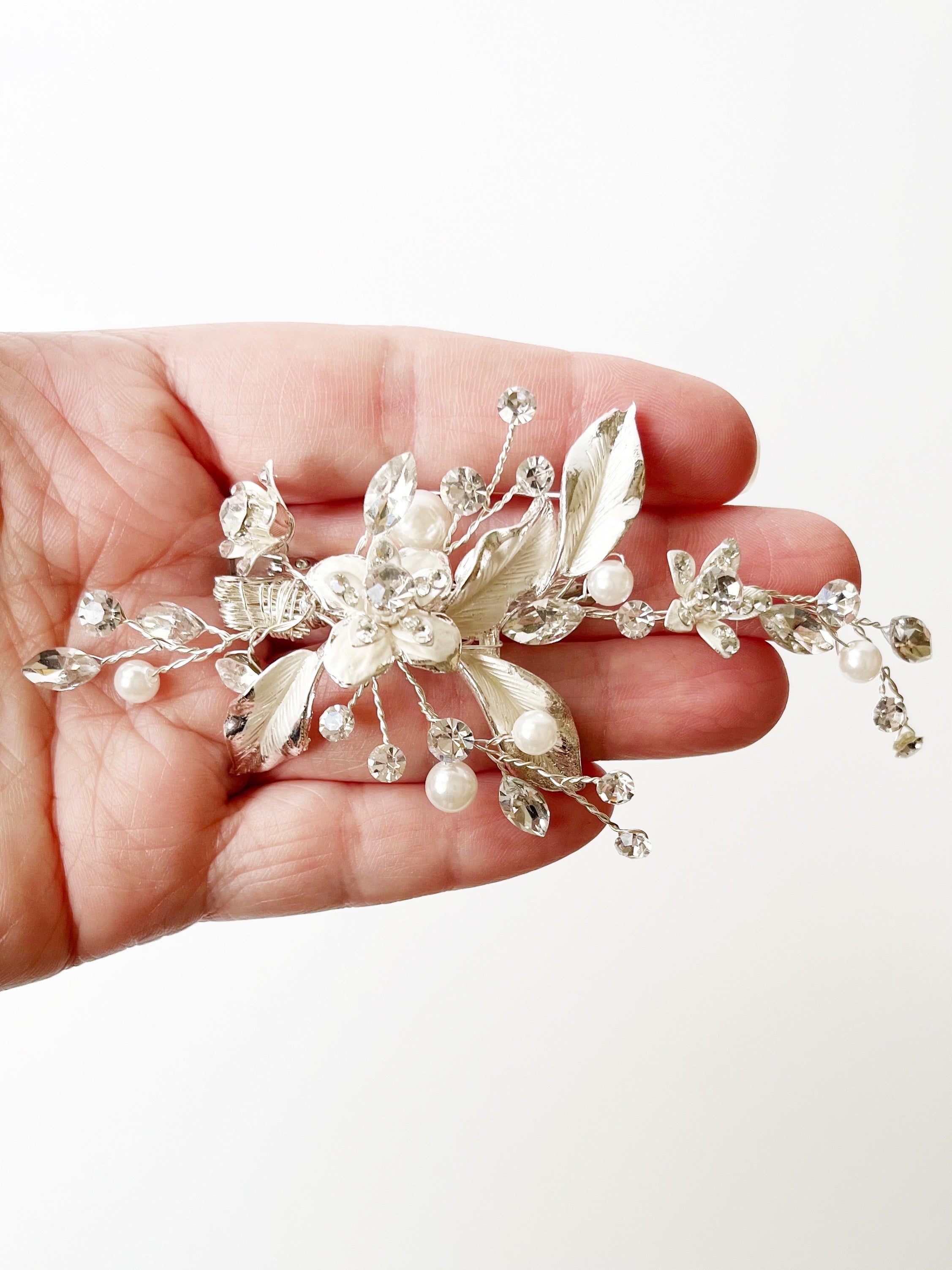 flower and crystal bridal hairpiece