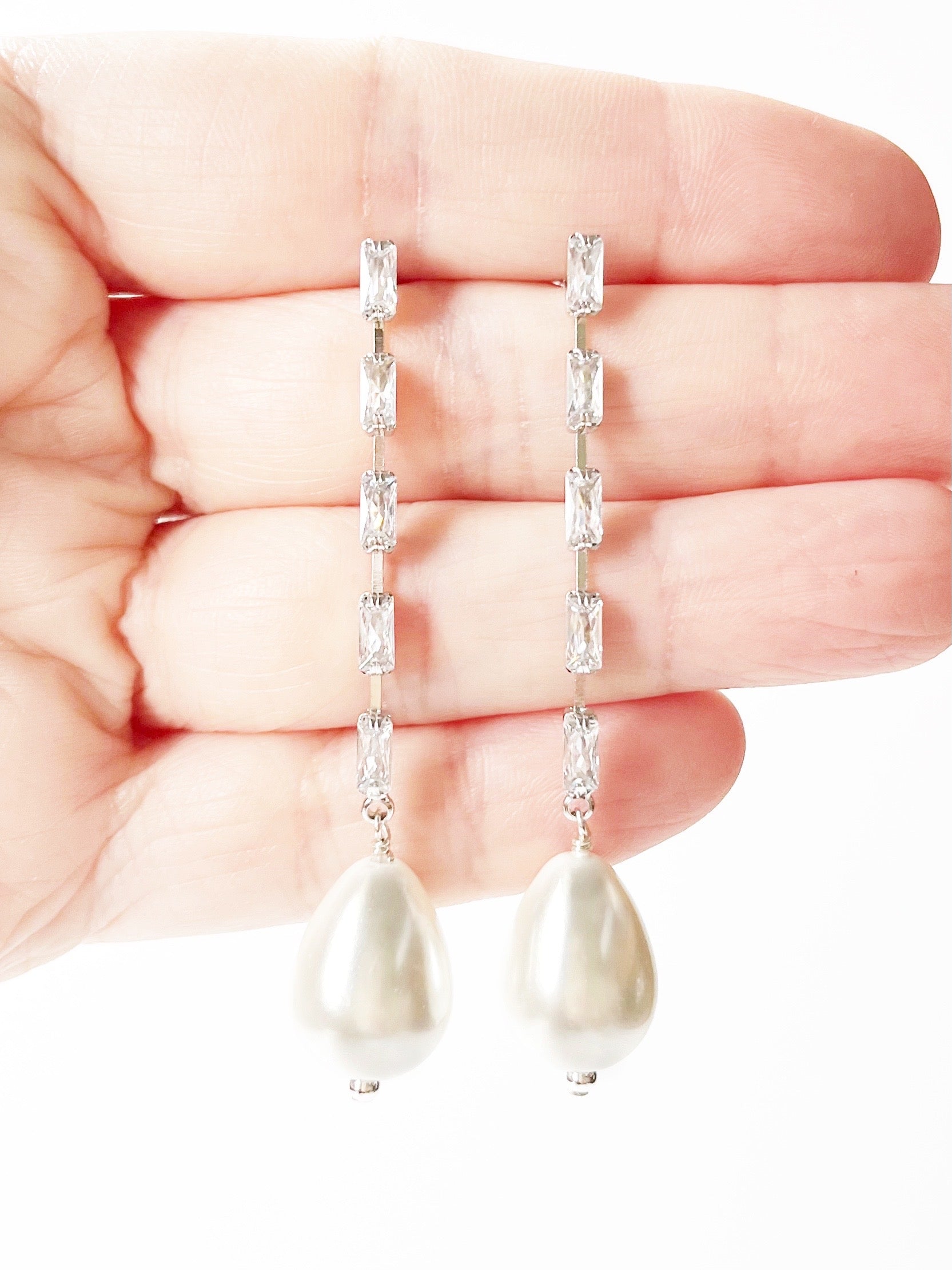 crystal and silver minimalist earrings with pearls