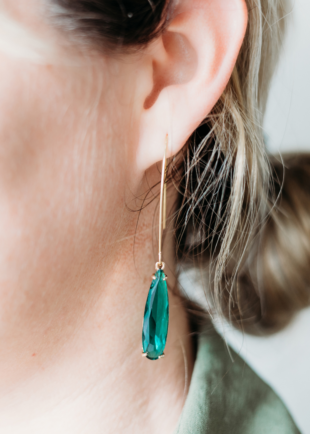 emerald green dress earrings Emerald Statement Long Earrings, Emerald Green Chandelier Earrings, Bridal Emerald  Green Earrings, Emerald Wedding, Chandelier Earrings