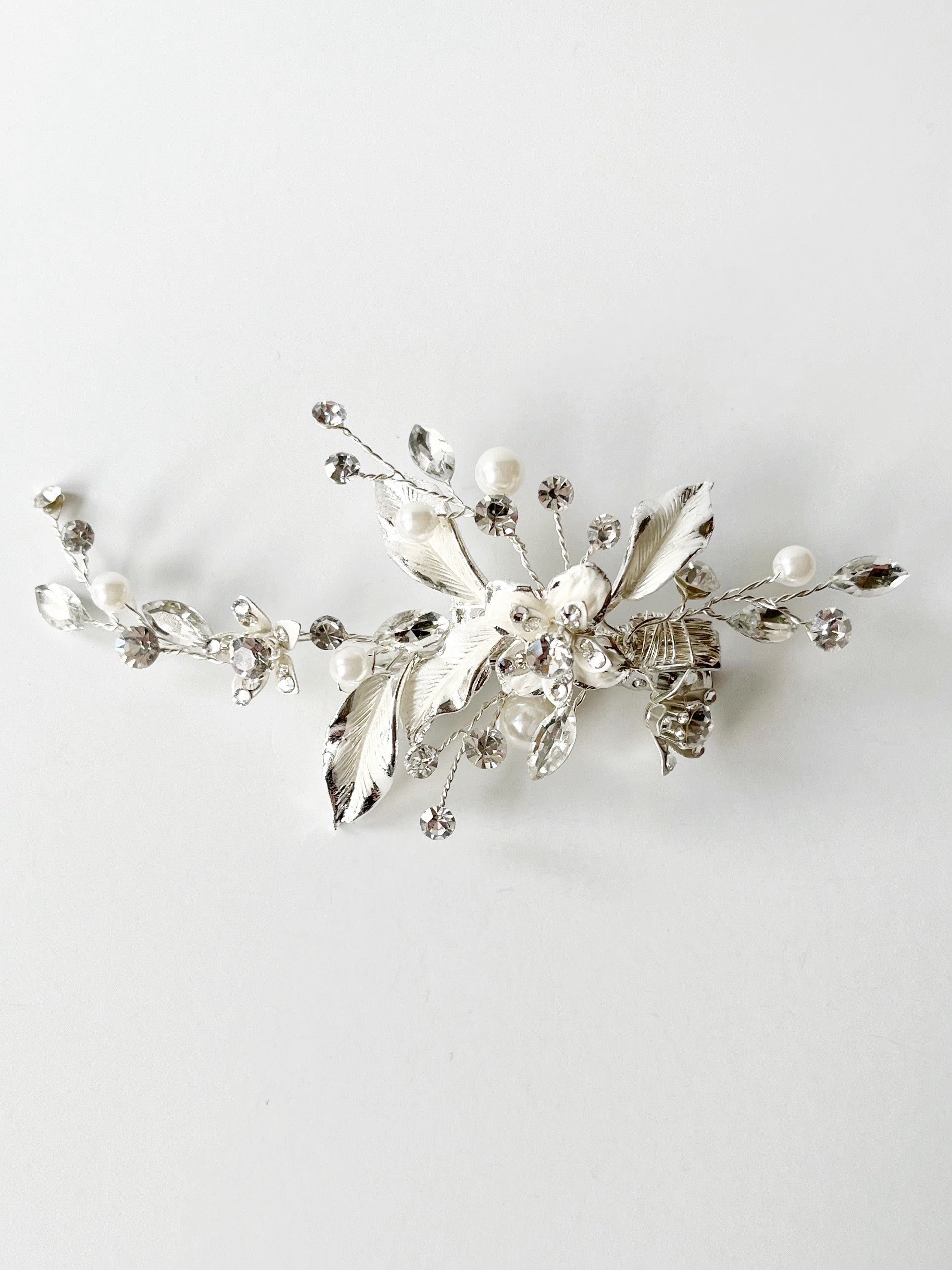 bridal hair accessory