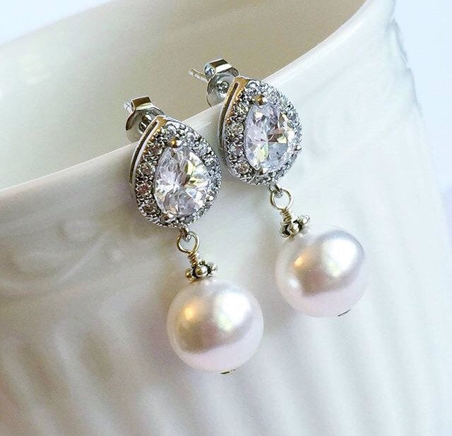 White Pearl and Crystal cubic zirconia Drop stud Earrings 
