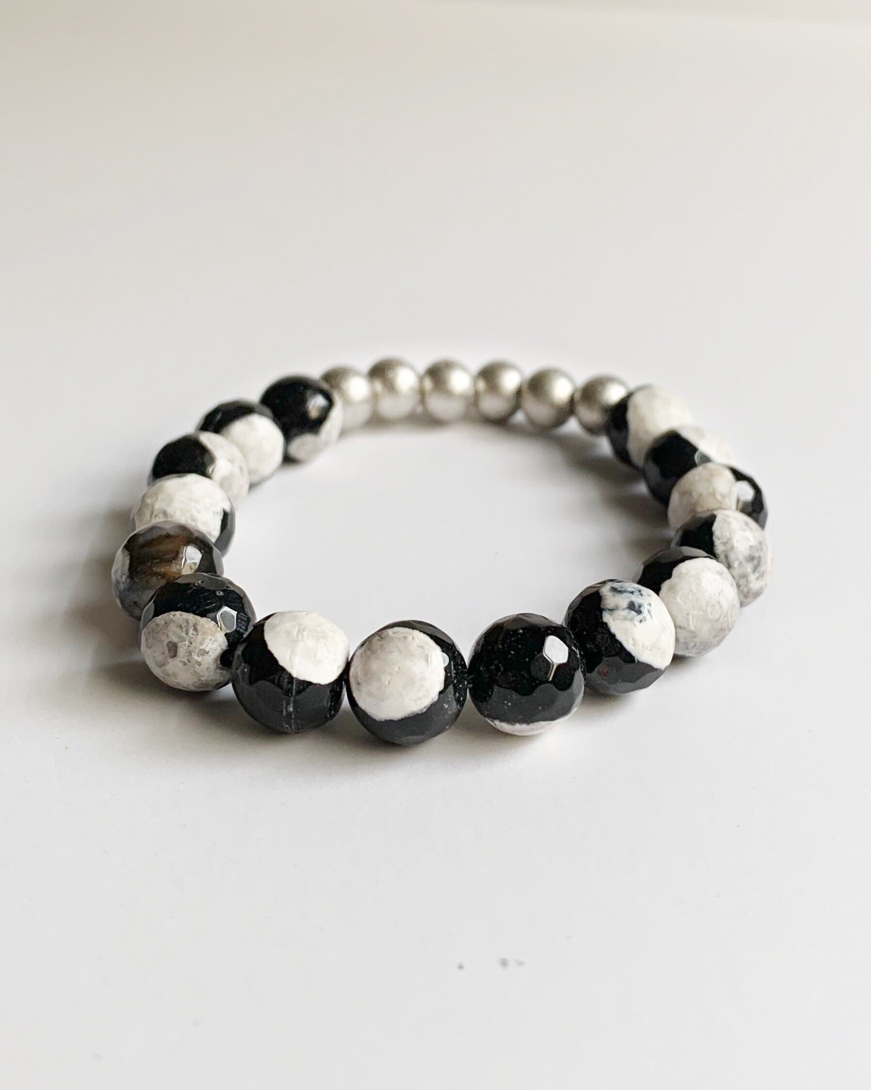 Black and White Agate with Silver Stacking Beaded Stretch Bracelet