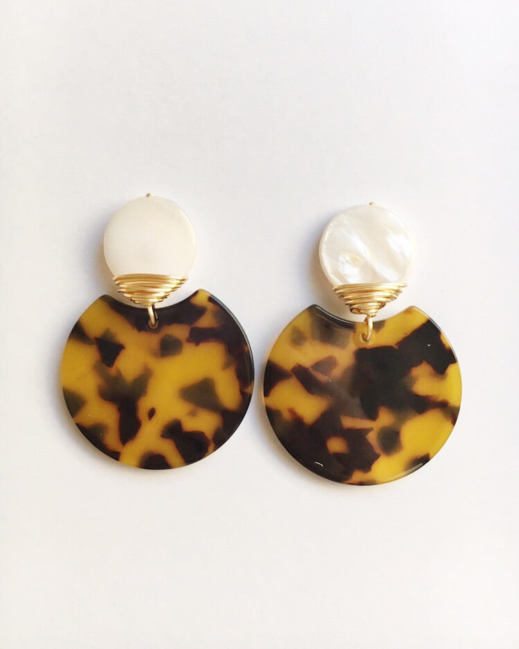 Mother of Pearl stud with round Tortoise Shell and Gold Wire dangle Earrings